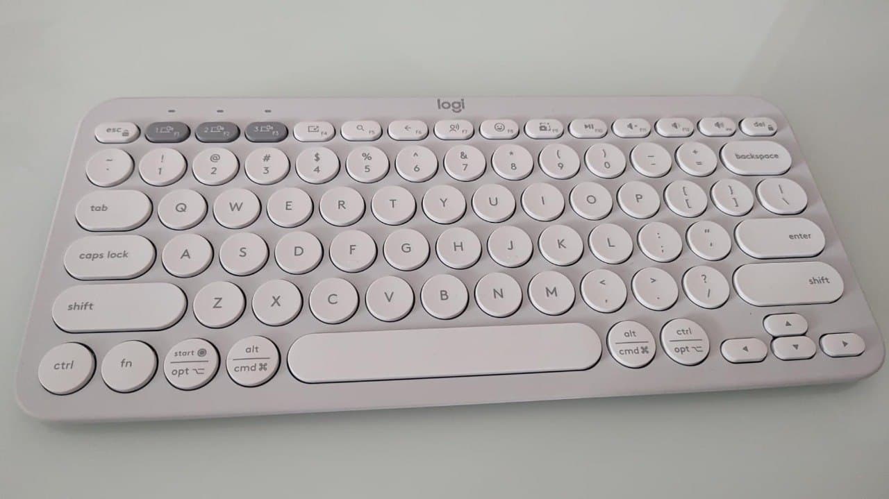 Teclado sem fio Logitech Pebble Keys 2 K380s