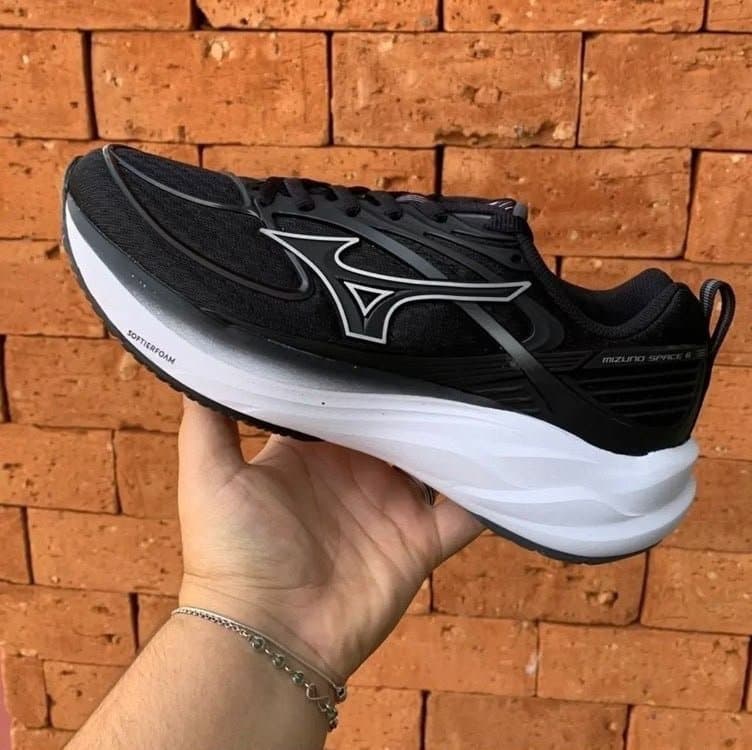 Tênis Mizuno Space 6